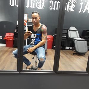 Meet your Posher, Eduardo